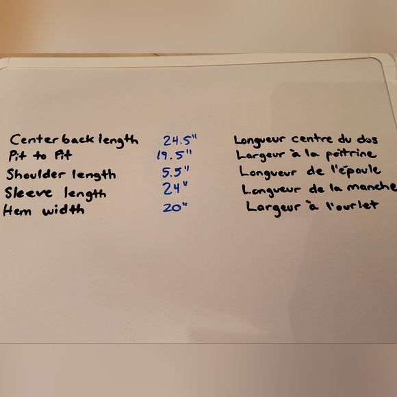 Pinstriped Shirt/Button down/Blouse with shoulder pads - Picture 7 of 7